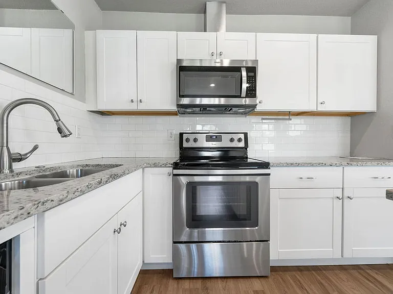 3510 Cactus Trl — Photo 7