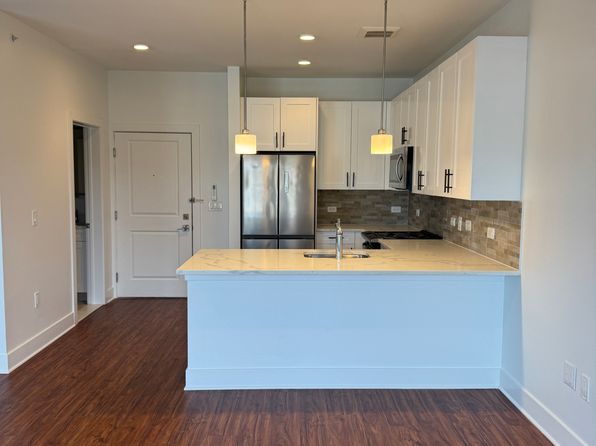 76 Ridge Rd #502