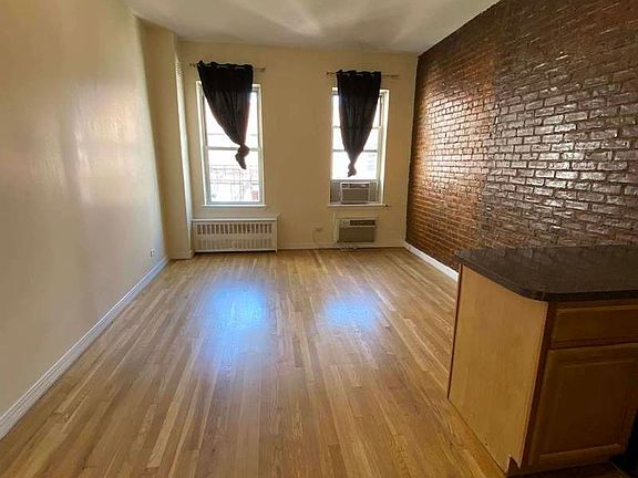 3rd image of 408 E 88th St #3AA