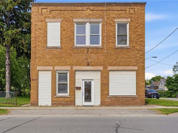 247 King St, Welland, ON L3B 3J9