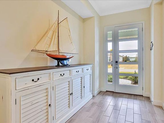 3rd image of 183 Caribbean Pl