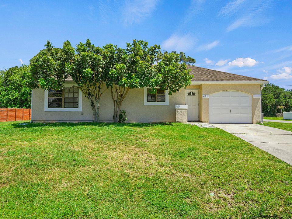 1st image of 601 SW Ester Avenue