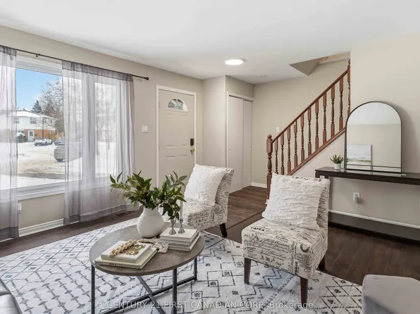 40 Culver Ct, London, ON N5V 3E8