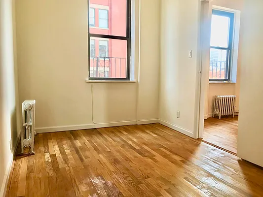 Rented by Corcoran | media 11