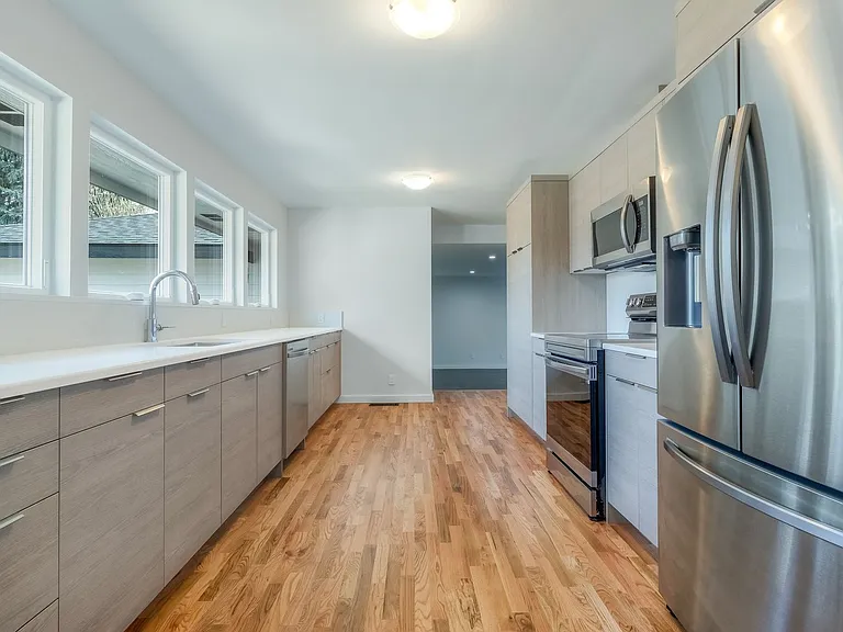 1830 Echo Pl — Photo 4