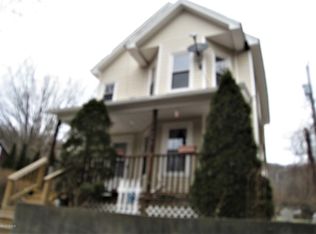 3 Palmer Ave, North Adams, MA 01247