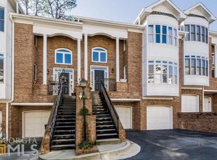 1011 Heatherbrook Ln NE, Atlanta, GA