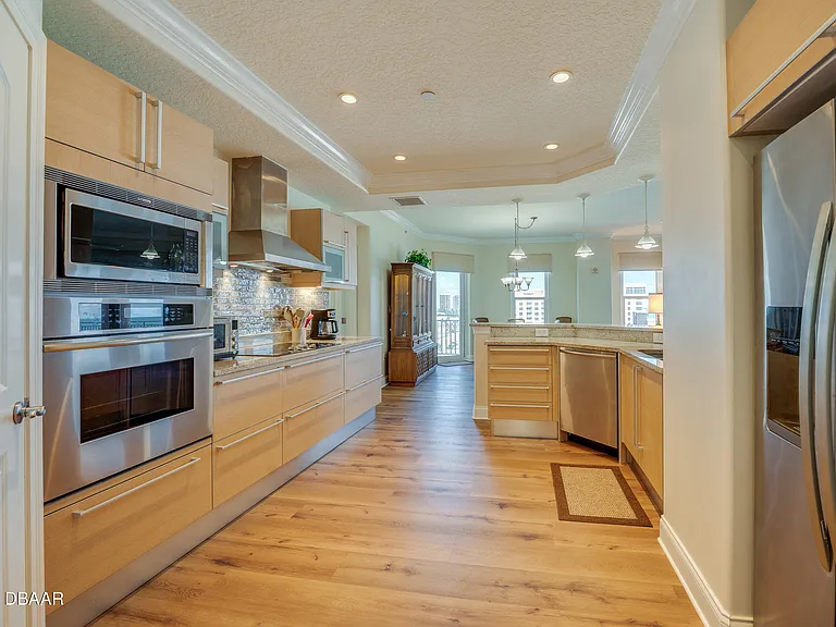 3245 Atlantic Ave #601 — Photo 9