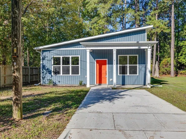 812 East St, Smithfield, NC 27577