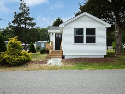 9 2nd St, Pocasset, MA, 02559