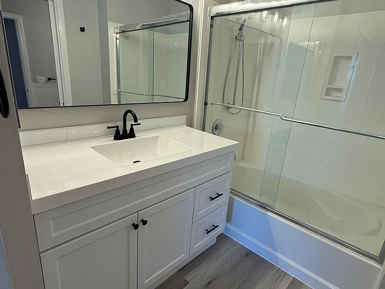 59 E Agate Ave #401 — Photo 4