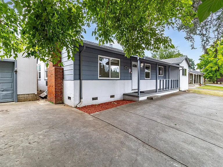 4060 Clayton Rd — Photo 31
