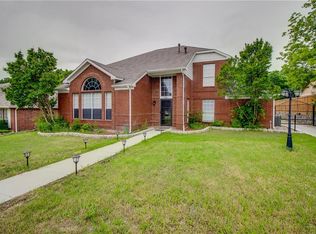 704 Waterwood Ln, Mesquite, TX 75181
