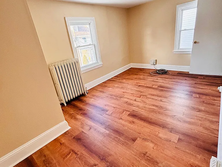 47 S Merion Ave — Photo 5