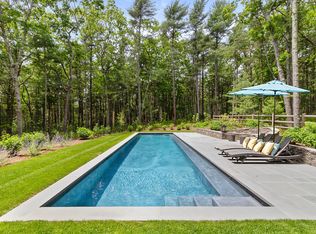 92 Bull Path, East Hampton, NY 11937