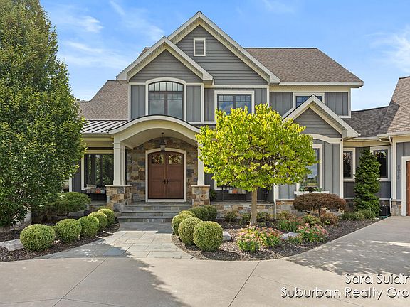 2nd image of 8075 42nd Ave