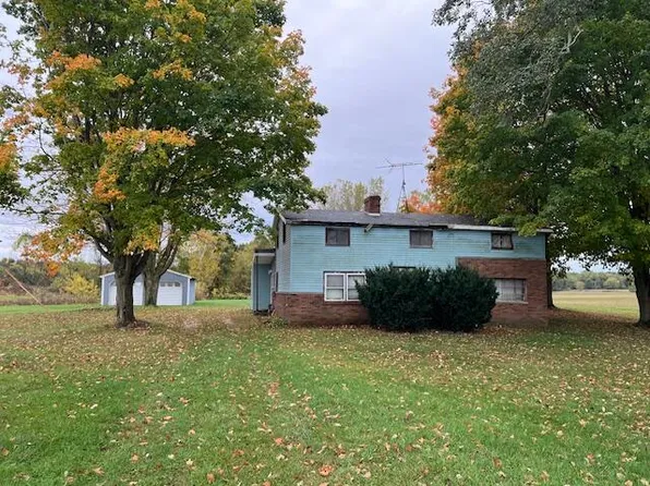 803 Lester Rd, Reading, MI 49274