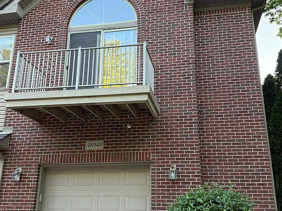 2nd image of 48948 Amanda Ln