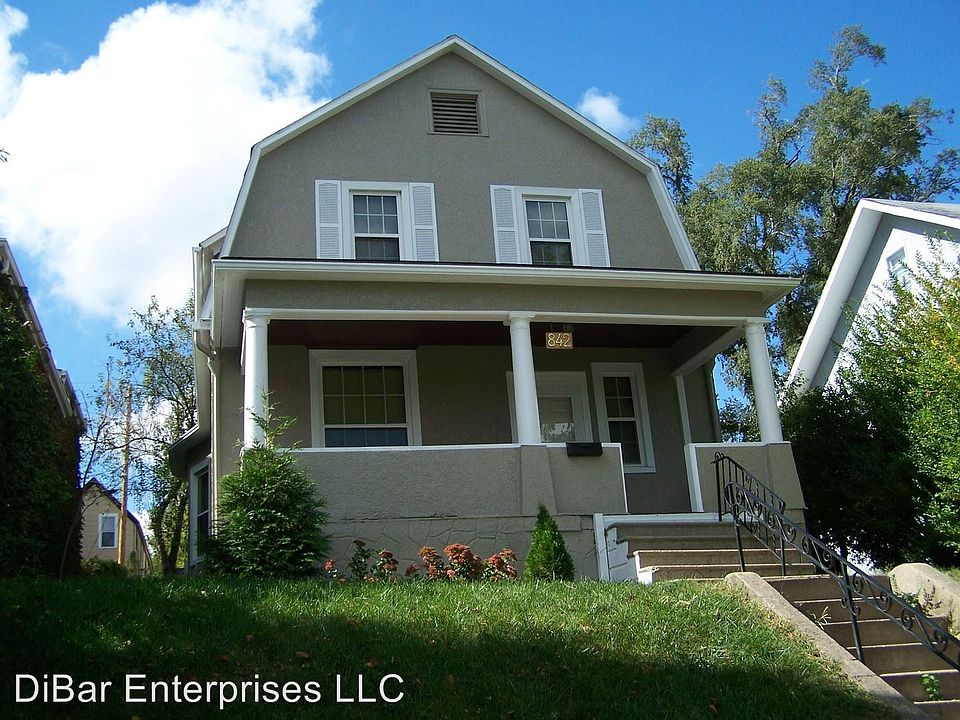 1st image of 842 S 35th Ave