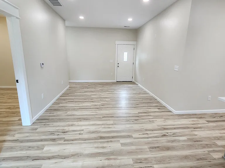 3102 N Mascot Ave — Photo 2