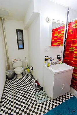 Rented by DSA Realty | media 34