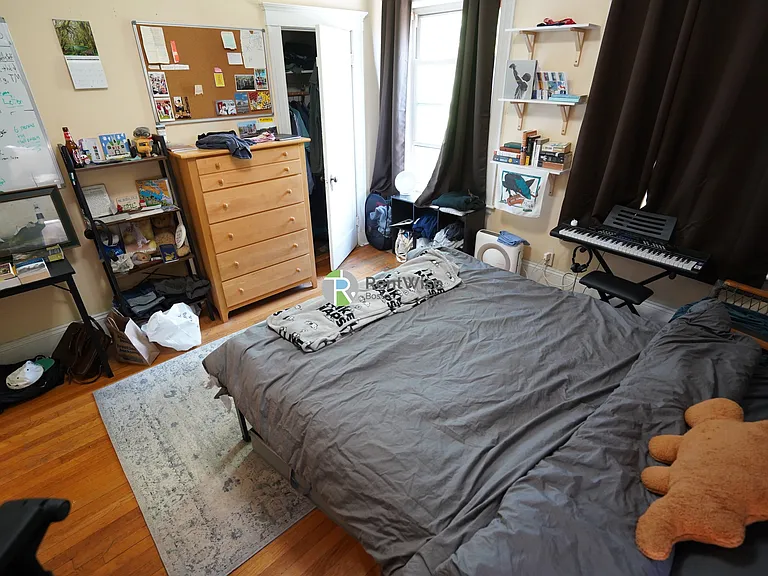 128 Fuller St #5 — Photo 6