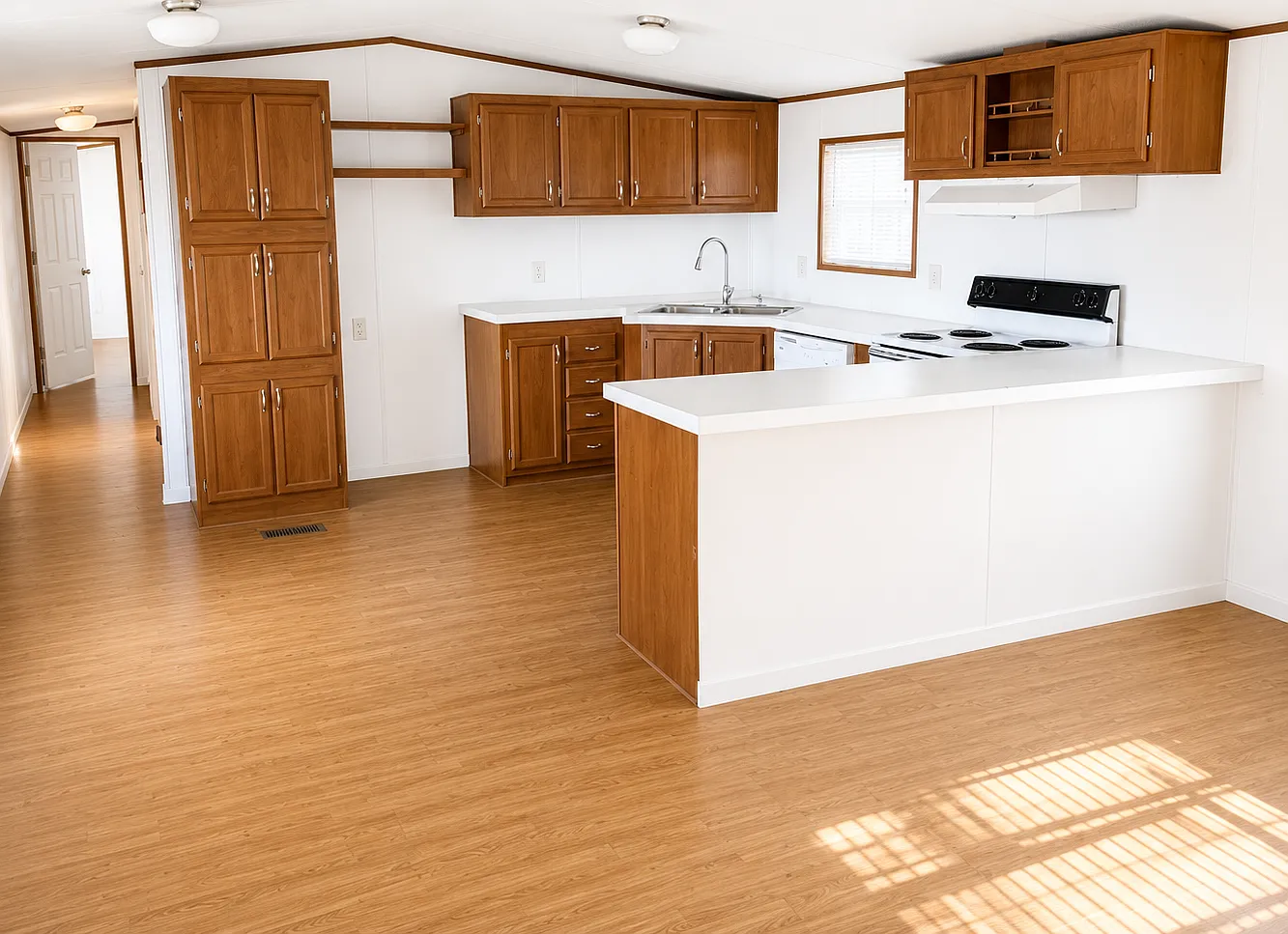 3 bed, $1,200 — Photo 3