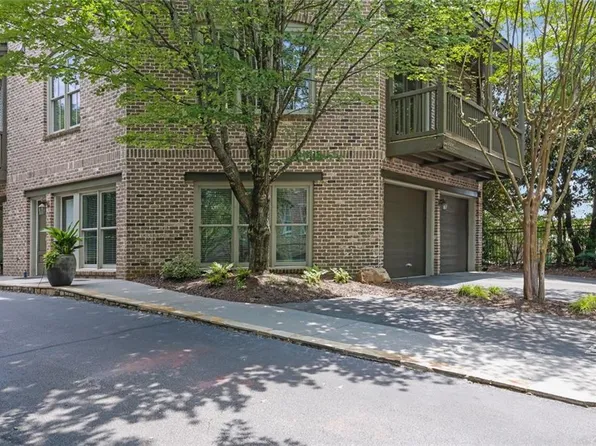 120 Green Oak Dr, Roswell, GA 30075