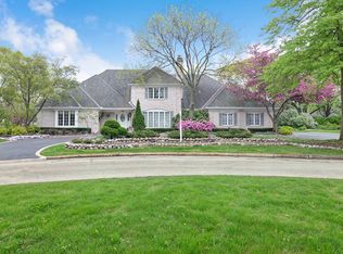 3411 Heritage Oaks Ct, Oak Brook, IL 60523