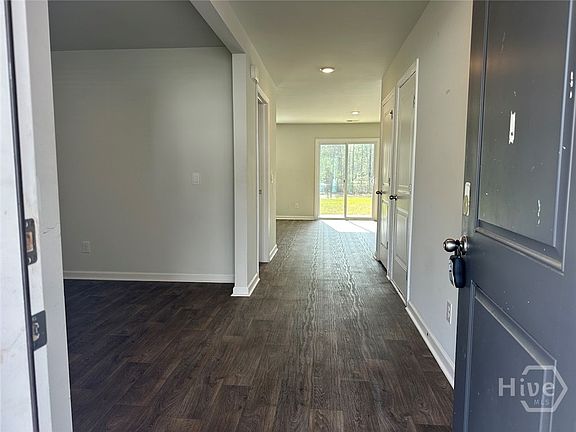 4th image of 556 Turpentine Trail
