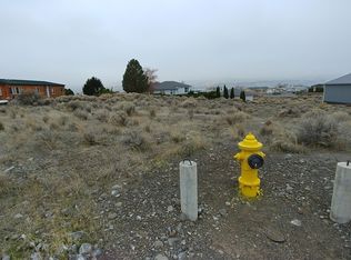504 Desert Aire Dr SW, Mattawa, WA 99349