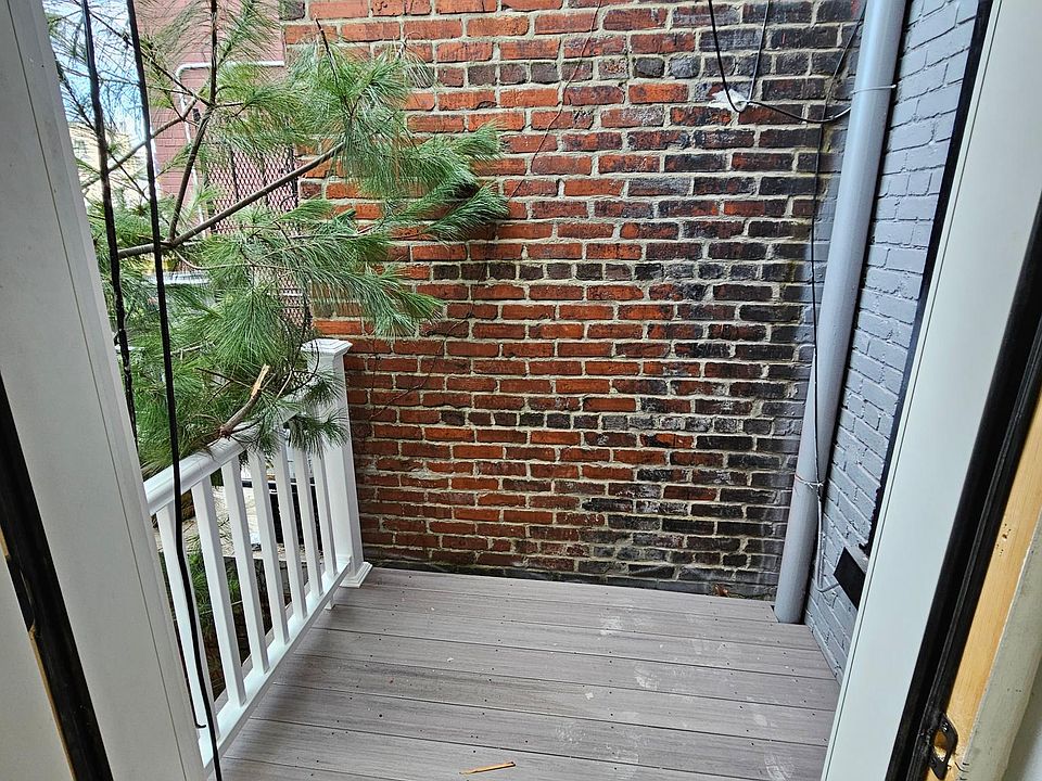 Building Photo 3