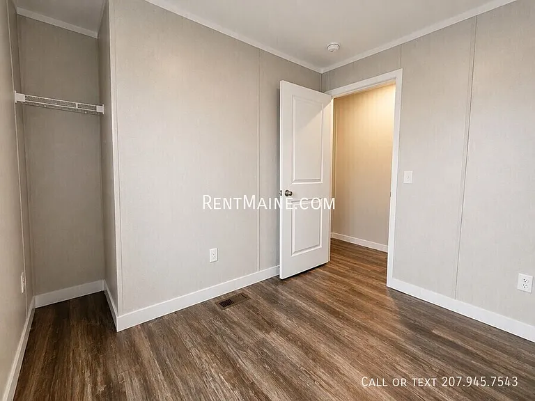 194 F St — Photo 9