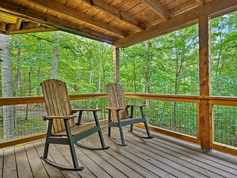 3770 Baxter Rd — Photo 33
