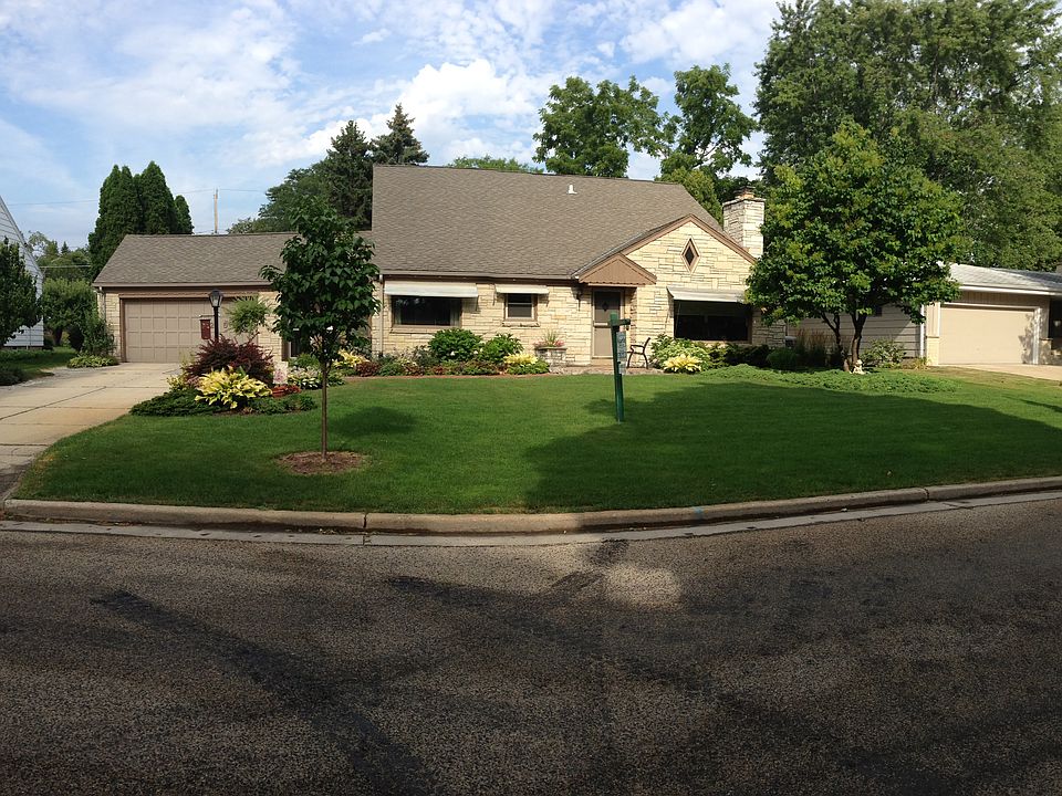 1st image of 2509 N 114th St