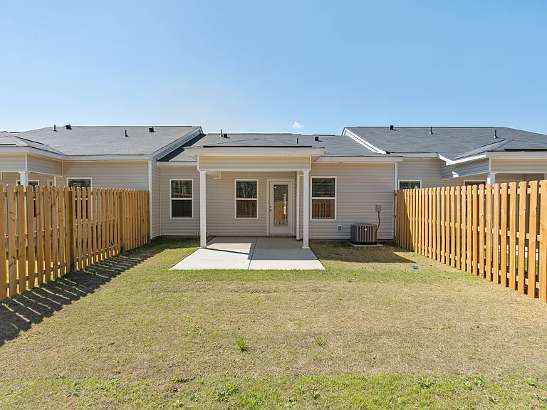 8121 Bannock Cir #1 — Photo 35