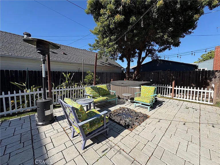 15228 S Ermanita Ave — Photo 16