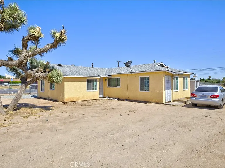 15990 Yucca St #B — Photo 3