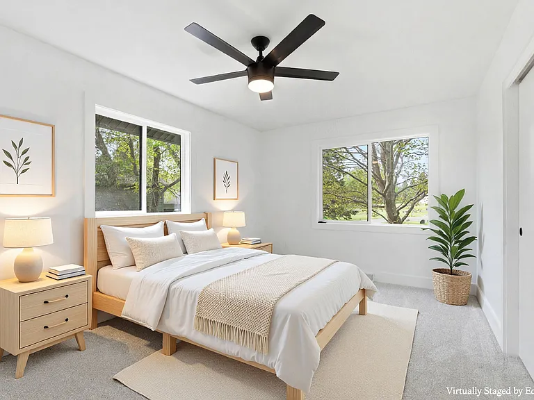 W309S10340 Knoll Ct — Photo 13