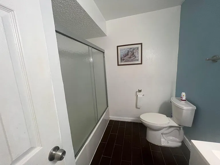 6004 Pinto Cir — Photo 16