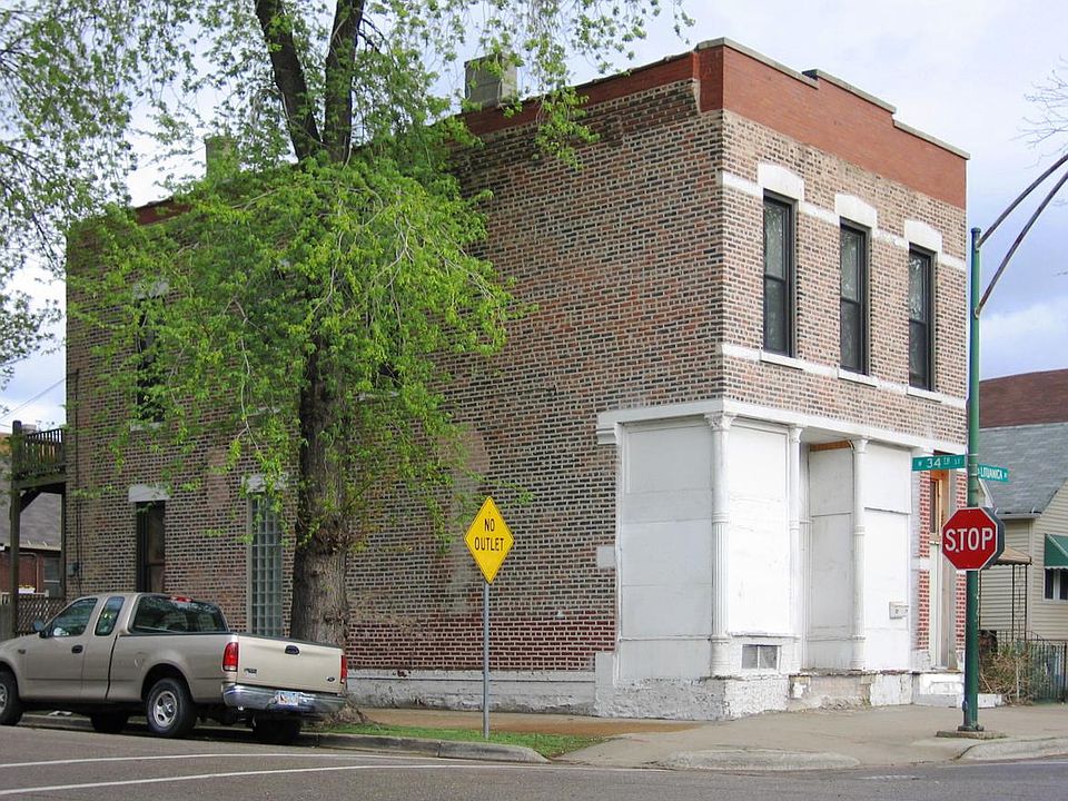 Exterior Storefront
