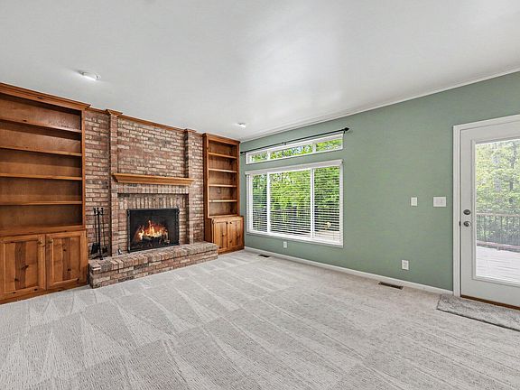 3rd image of 3206 McCowan Dr