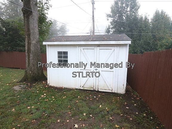 5th image of 9824 Guthrie Ave