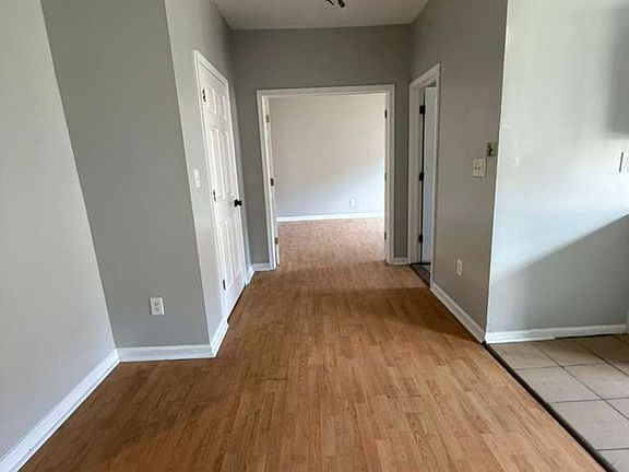 4th image of 634 Martin Luther King Blvd #36