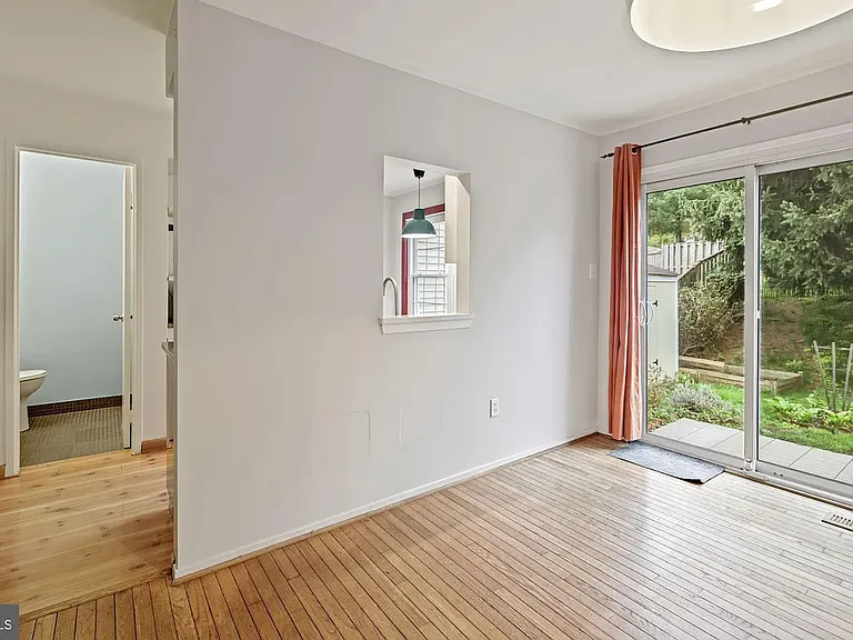 127 Sloop Ct — Photo 4