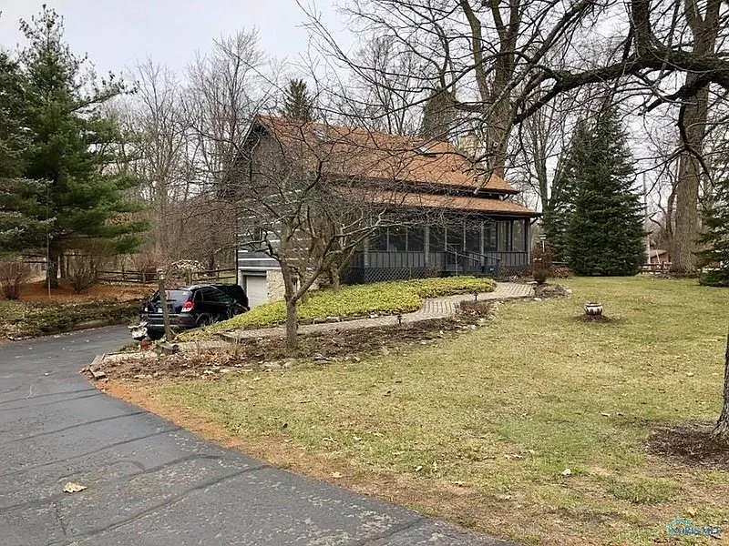 836 Sand Ridge Rd photo 1