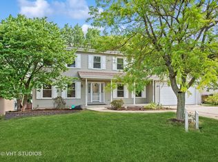 212 59th St, Willowbrook, IL 60527