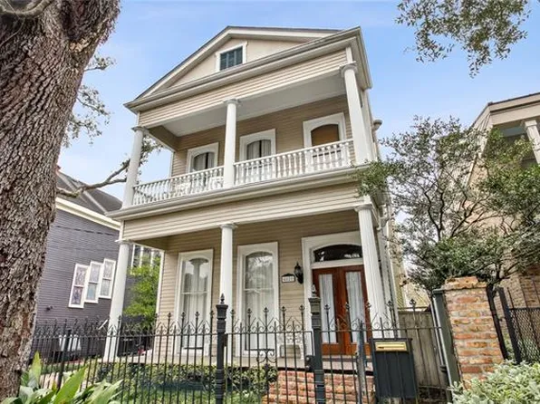4621 Prytania St, New Orleans, LA 70115
