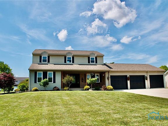 3rd image of 1707 Meadowlake Dr