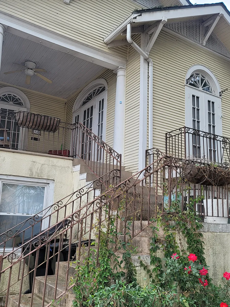Building Photo - 1946 Gentilly Blvd